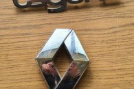 Znaczek Renault Laguna ll Orginalny