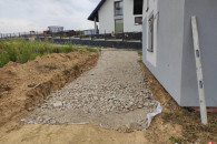 Wykonamy podbudowę pod kostkę brukową z kruszyw