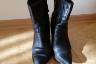 Buty BATA botki kozaki 37 na obcasie ze skóry