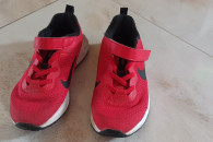 Buty Nike 28 chłopięce