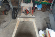 Imadło do rur (hydrauliczne)