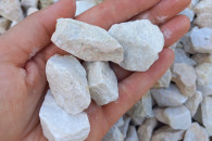 Kamień ogrodowy biały Marianna