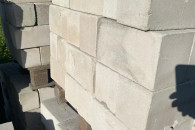 Cegła biała silikatowa