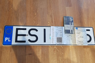 Pozostałości po przyczepie kempingowej