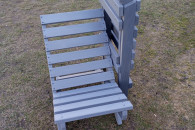 SPRZEDAM KRZESŁA DREWNIANE