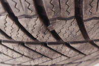 opony zima 255/55/19 Blizzaak Bridgestone LM005