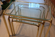 Sprzedam zestaw stoliczków