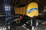 Prasa zwijająca zmiennokomorowa New Holland MF