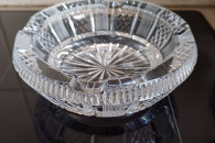 Kryształowa popielniczka popielnica