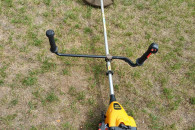 Podkaszarka spalinowa kosa Partner do naprawy l