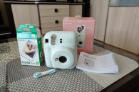 Aparat foto Fujifilm mini 12