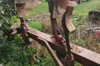 Pług obrotowy 3 skibowy