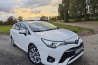 Toyota Avensis  2016r"KOMIS-ZALESIE"