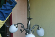 Żyrandol z mosiądzu