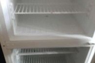 Używana lodówka z osobnym zamrażalnikiem