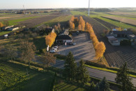 KOMPLEKS GASTRONOMICZNO–HOTELOWY