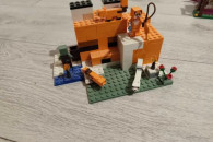 LEGO Minecraft, Siedlisko lisów, 21178