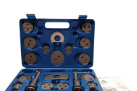 ZESTAW DO WCISKANIA LUB WKRĘCANIA TŁOCZKÓW HAMU