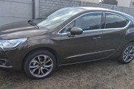 Samochód citroen ds4
