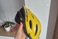Kaski rowerowe 2szt po 10zł/szt