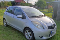 Toyota Yaris 1.3 automat