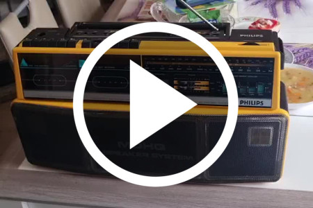 Radiomagnetofon Philips D8304 Moving Sound Boom